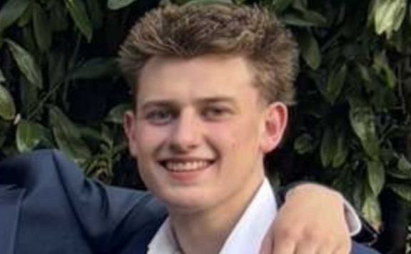 Garrett Nicholas Obituary Orefield, Pennsylvania: West Chester University Junior Killed in Vehicle Strike on South High Street – Identified by Friends, Transported to Paoli Hospital; Police Seek Tips via Sgt. Gerry DiNunzio.